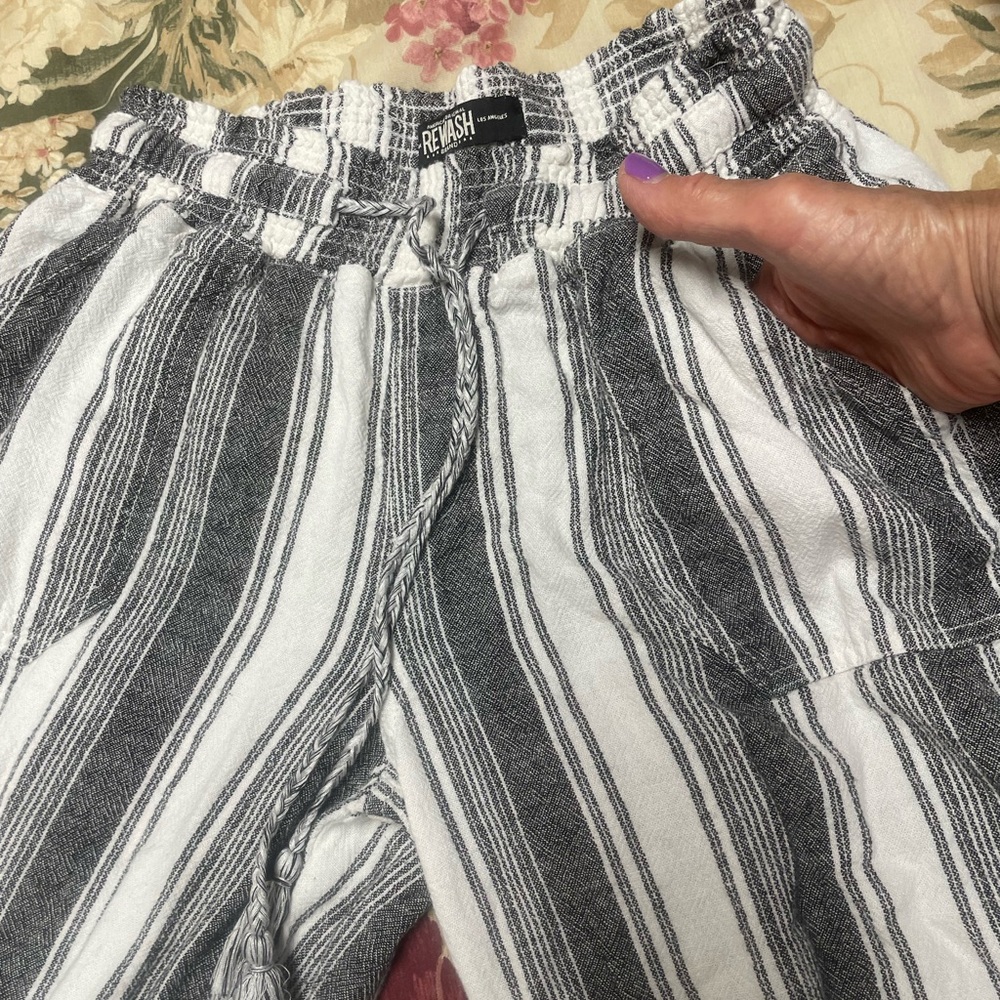 Rewash brand  size M mostly linen pants